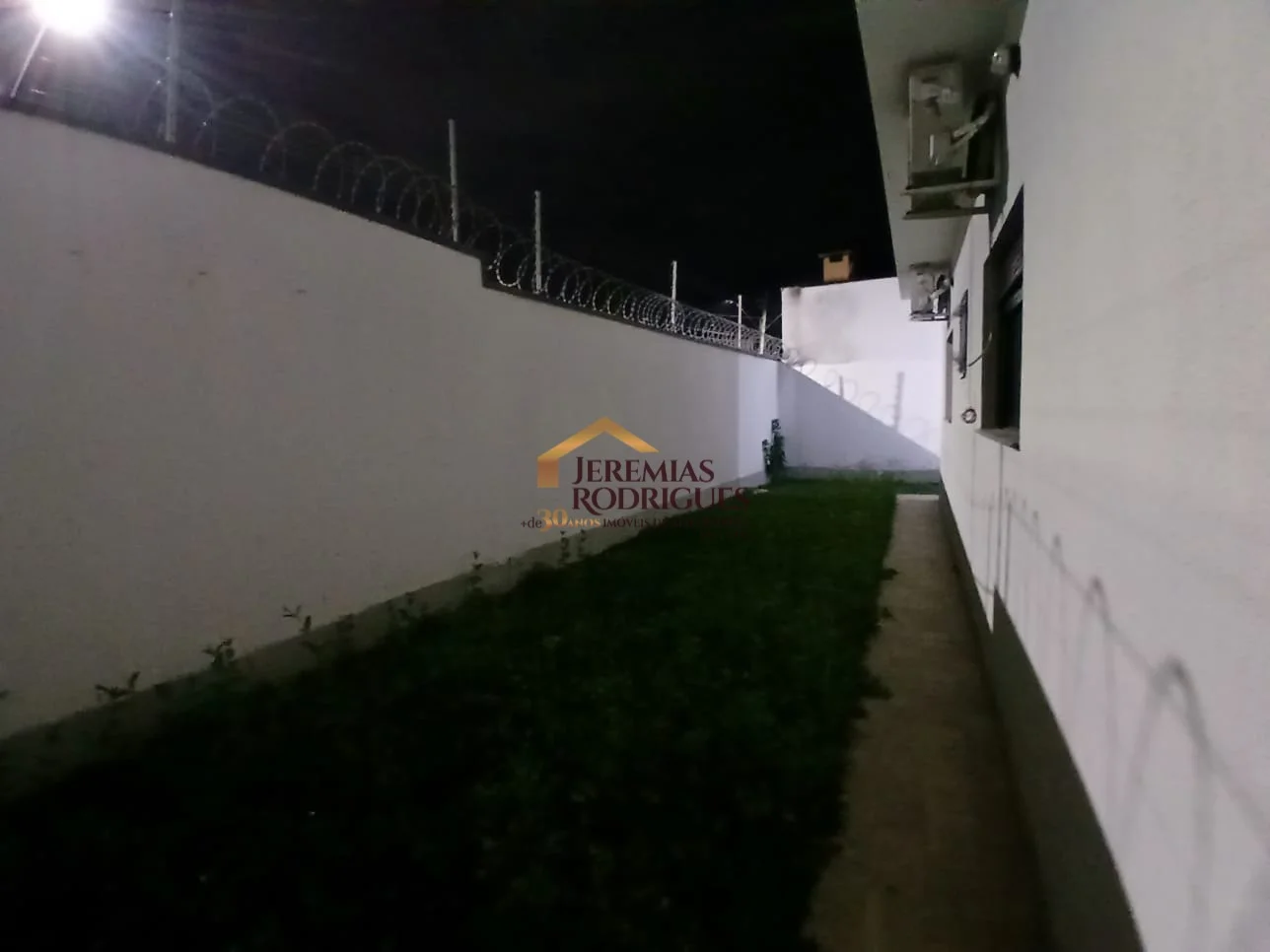 Casa para locação e venda no Condomínio Campos do Conde II em Tremembé/SP. — foto 21