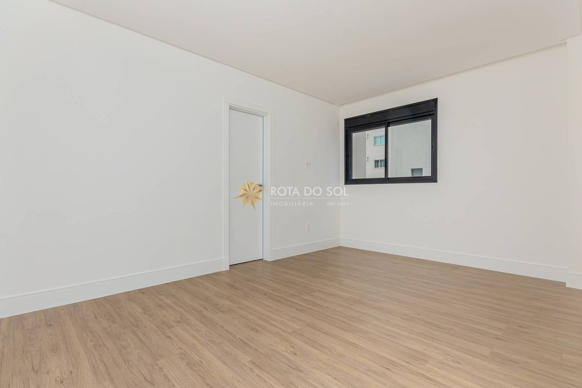 Fiori Del Mare Apartamento 3 Suítes e 2 Vagas em Meia Praia Itapema SC