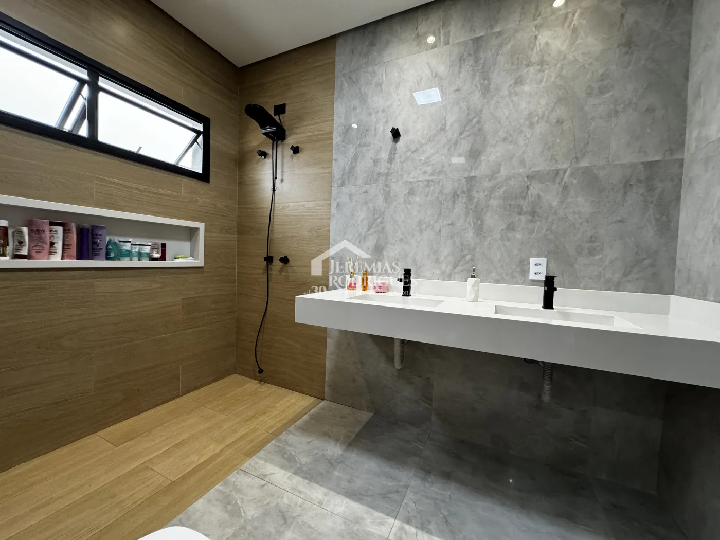 Casa com 3 suítes, 245 m² - Condomínio Village Splendore - Pindamonhangaba/SP.