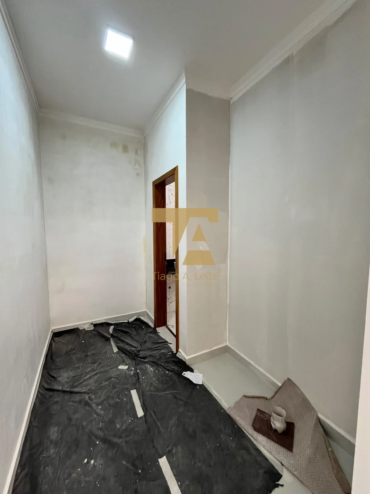 Casa à Venda no Condomínio Bosque da Imperatriz – Pindamonhangaba – 3 Quartos (1 Suíte com Closet) — foto 8
