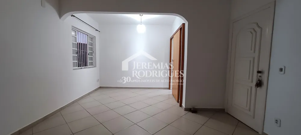 Casa com 3 dormitórios, 231 m² - Centro - Pindamonhangaba/SP