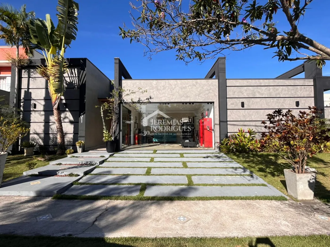 Casa para venda e locação com 2 suítes no Condomínio Verdes Vales em Taubaté/SP