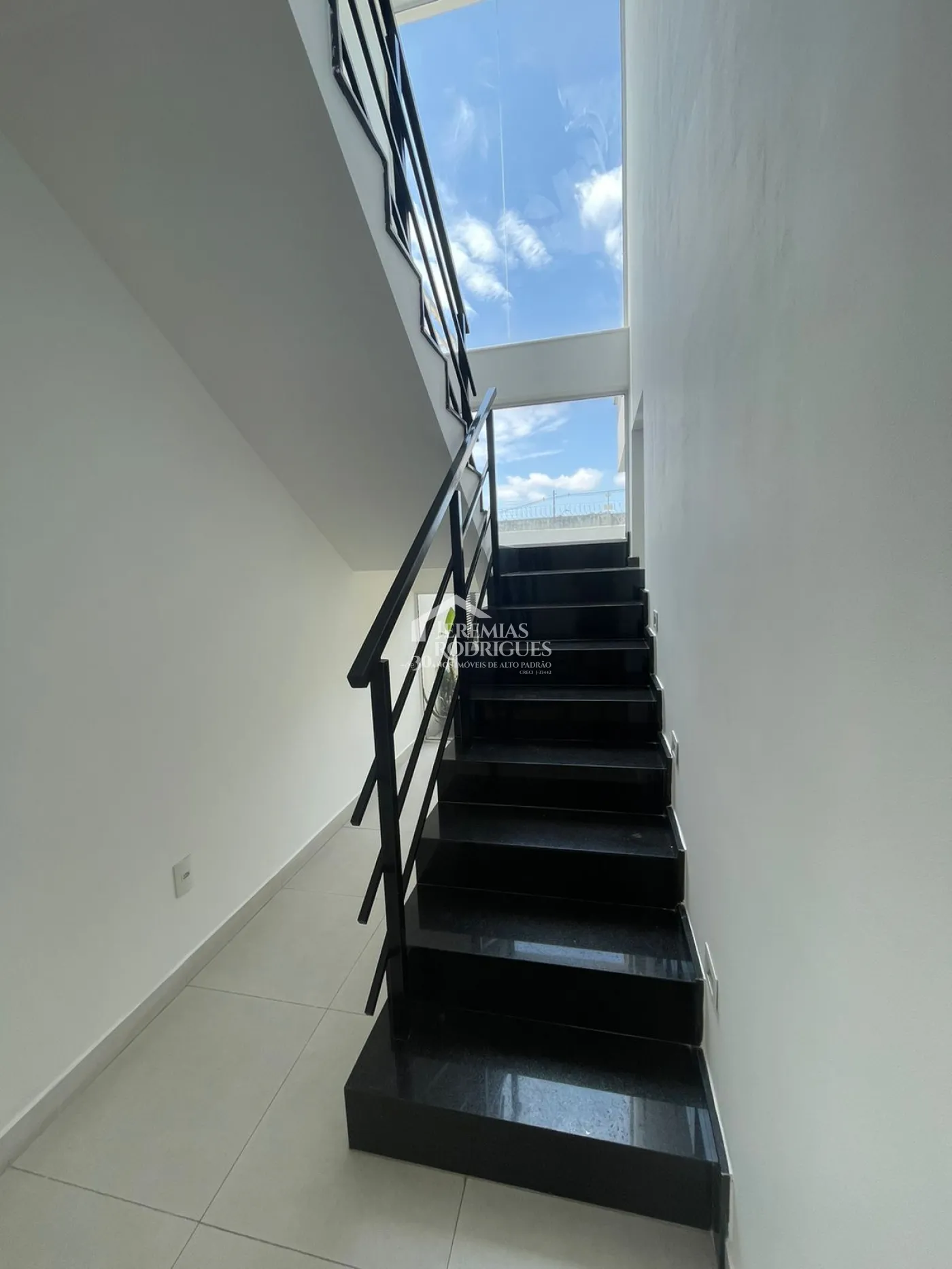 Casa para venda com 4 dormitórios no Condomínio Village Splendore em Pindamonhangaba/SP