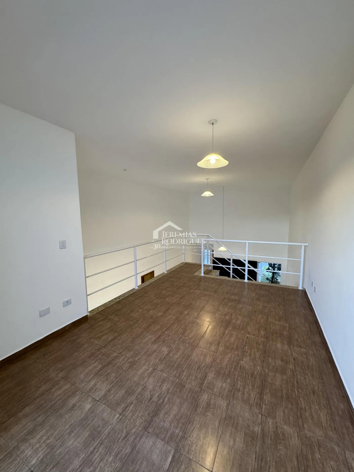 Casa para venda com 3 dormitórios no Condomínio Campos do Conde II Chamboard em Tremembé/SP