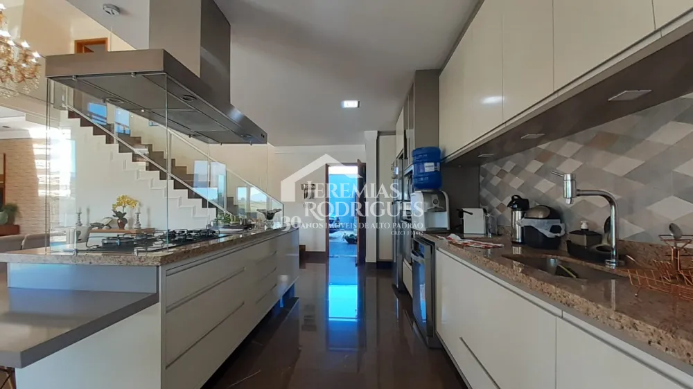 Casa com 5 suítes, 600 m² - Condomínio Village da Serra - Tremembé/SP