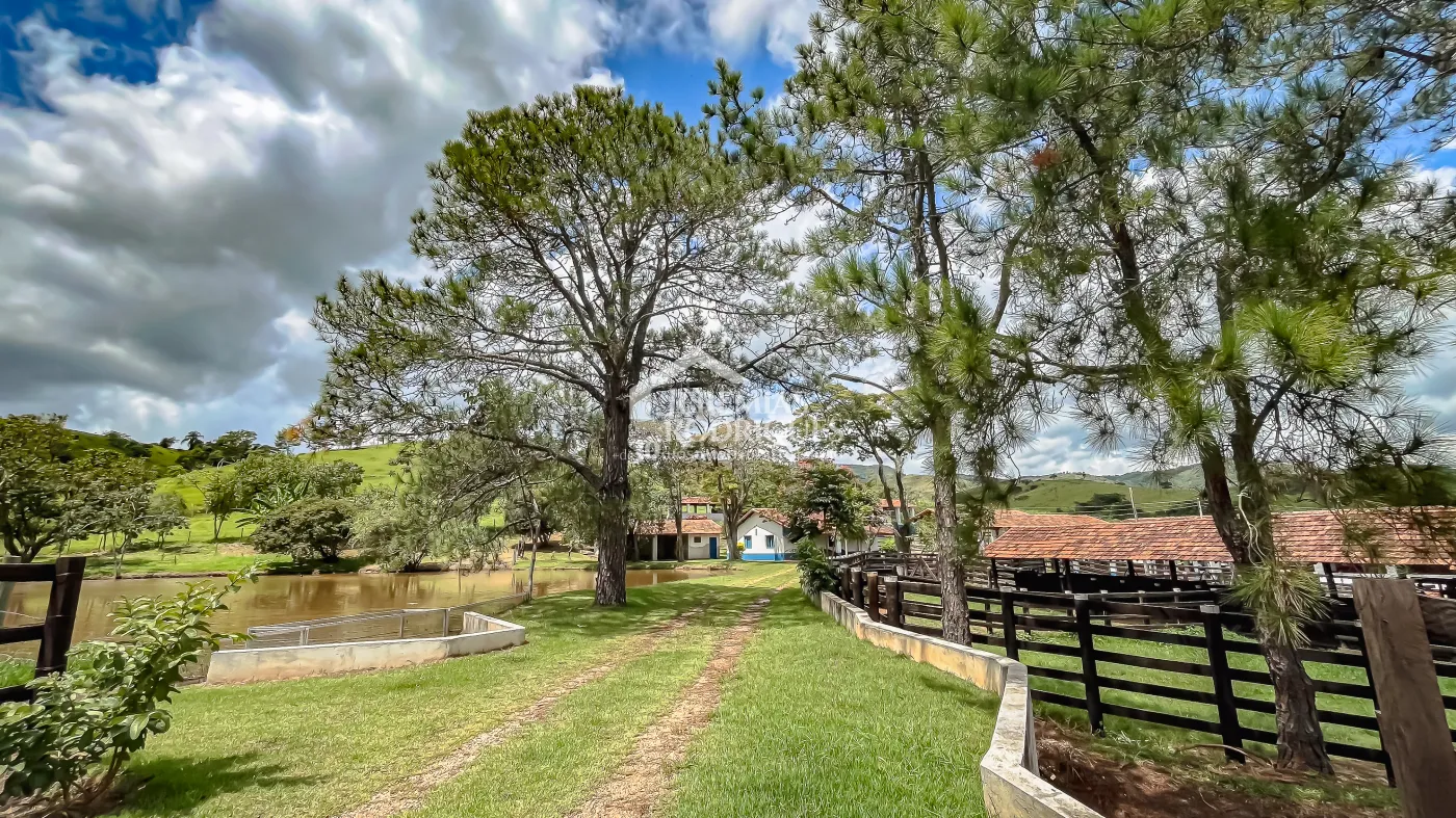 Fazenda com 2.808.000 m² - Caçapava/SP