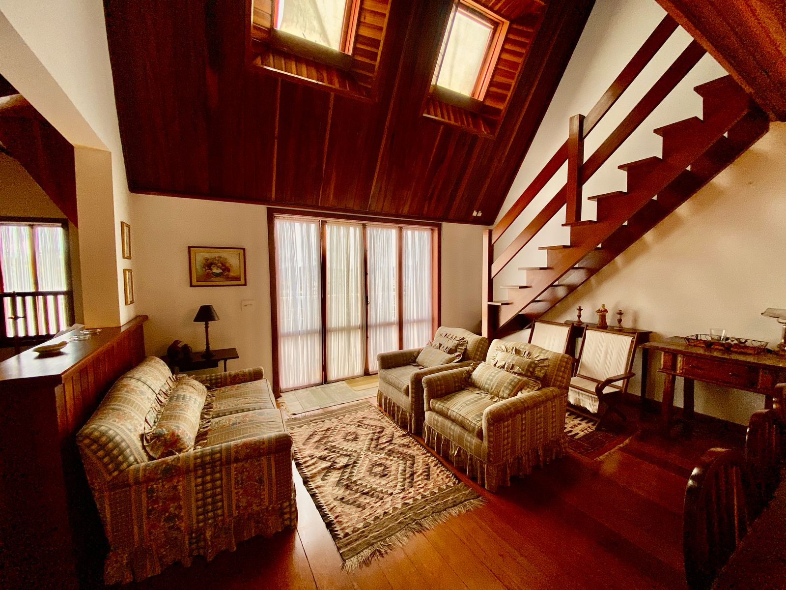 Apartamento à venda no Condomínio Le Bourg Saint Maurice em Campos do Jordão/SP.