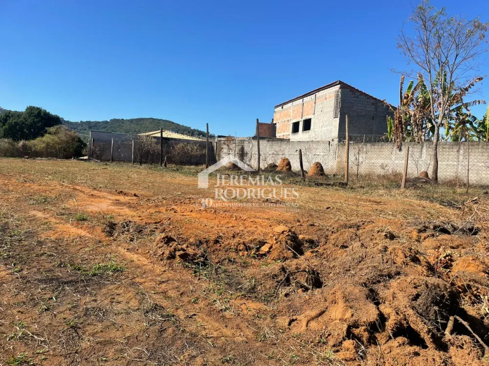 Terreno com 1.000 m² - Loteamento Chácaras Ingrid - Taubaté/SP.
