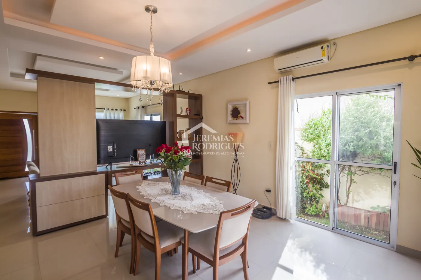 Casa com 4 dormitórios, 295 m² - Condomínio Reserva dos Lagos - Pindamonhangaba/SP