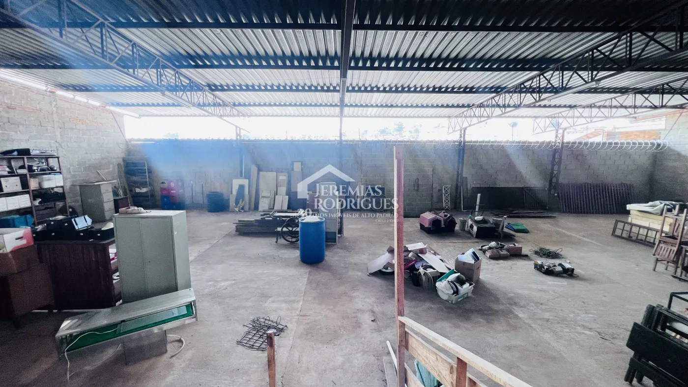 Chácara com 3 dormitórios, 500 m² - Cidade de Deus - Taubaté/SP