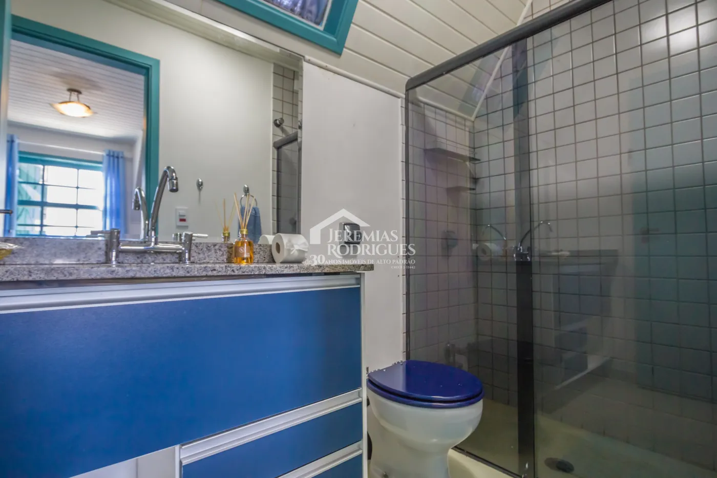 Casa com 3 suítes, 170 m² - Condomínio Jardim Monte Belo - Campos do Jordão/SP