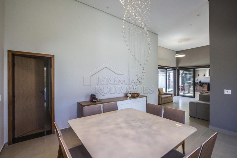 Casa à venda por R$ 2.500.000,00 - Pindamonhangaba/SP