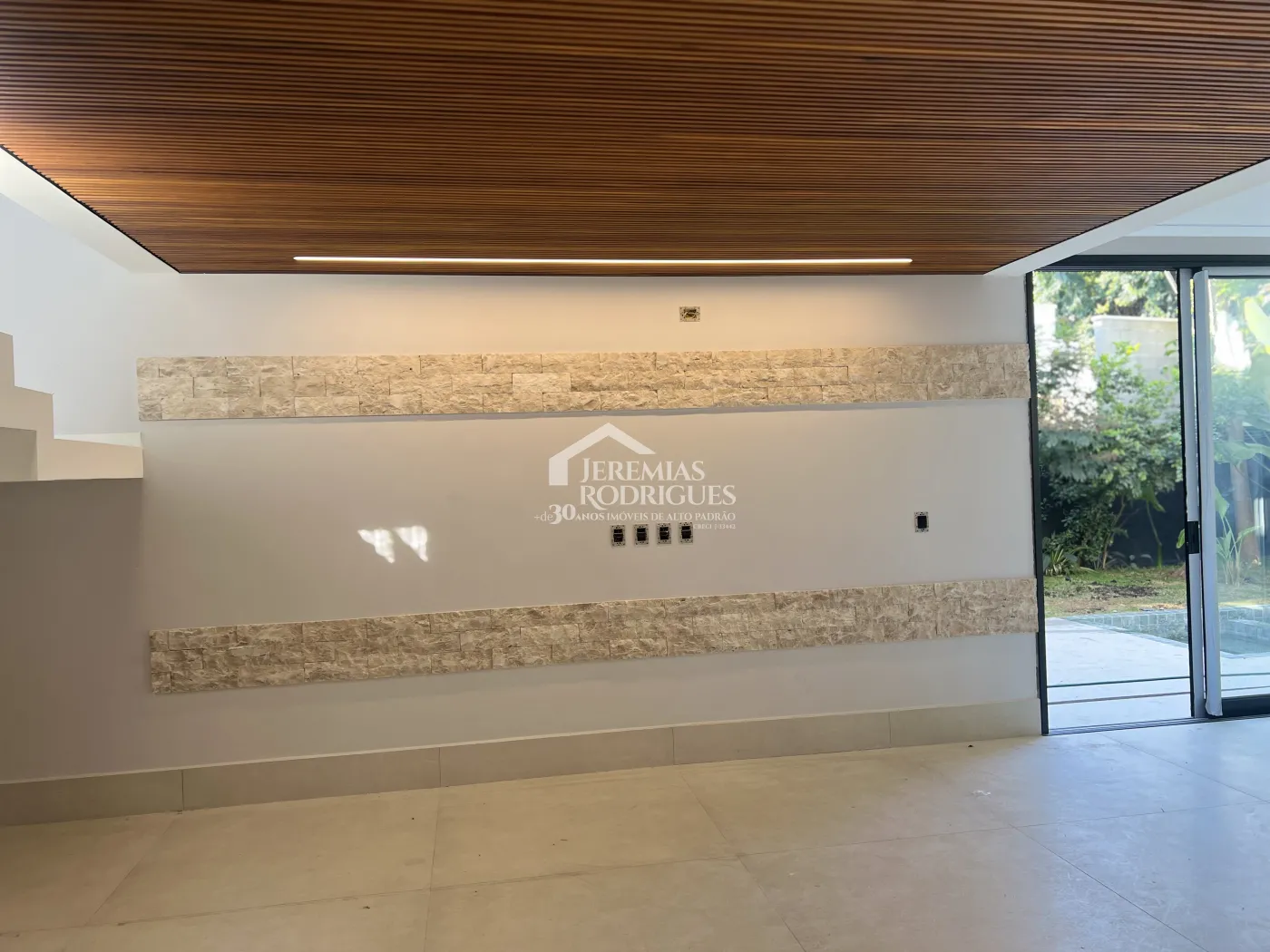 Casa com 4 suítes, 320 m² - Condomínio Taubaté Village - Taubaté/SP.