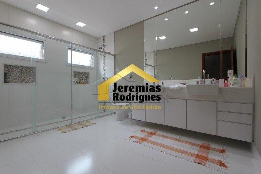 Casa à venda com 3 dormitórios no Condomínio San Marco em Taubaté/SP