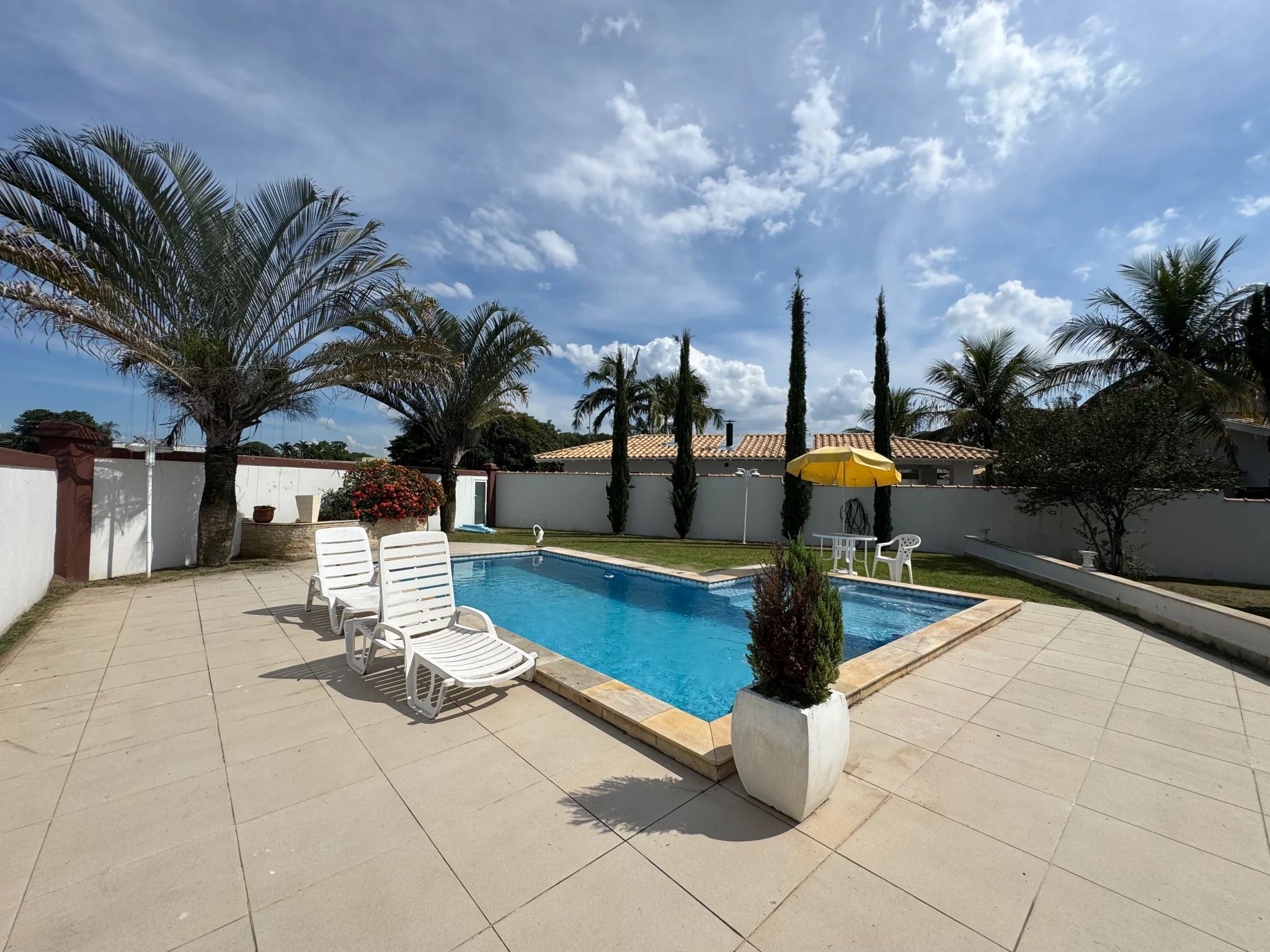 Casa à venda no Condomínio Village Paineiras em Pindamonhangaba/SP