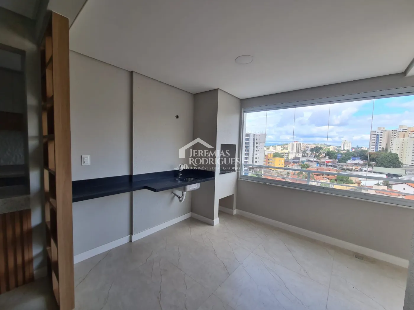 Apartamento com 3 suítes, 130 m² - Edifício Jardins Residence - Taubaté/SP.
