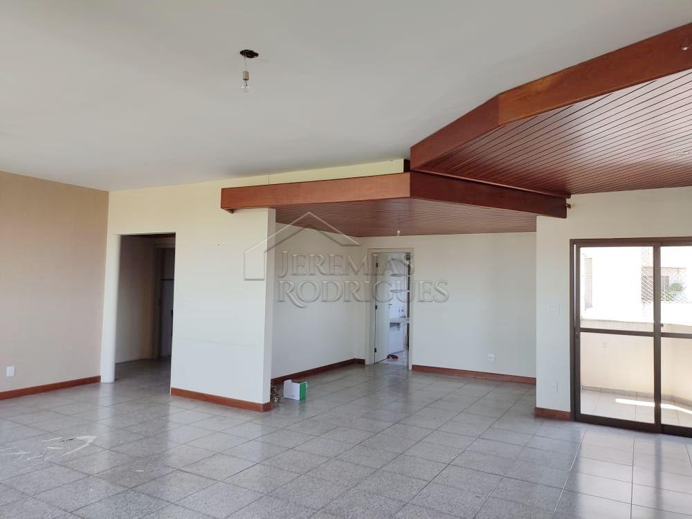 Apartamento para locação com 3 dormitórios, 256 m² no Edifício Plaza Alta em Taubaté/SP.