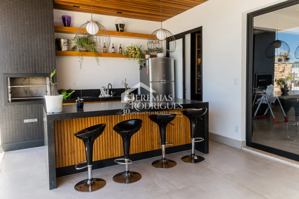 Casa com 4 suítes, 529,3 m² - Condomínio Colonial Village II - Pindamonhangaba/SP