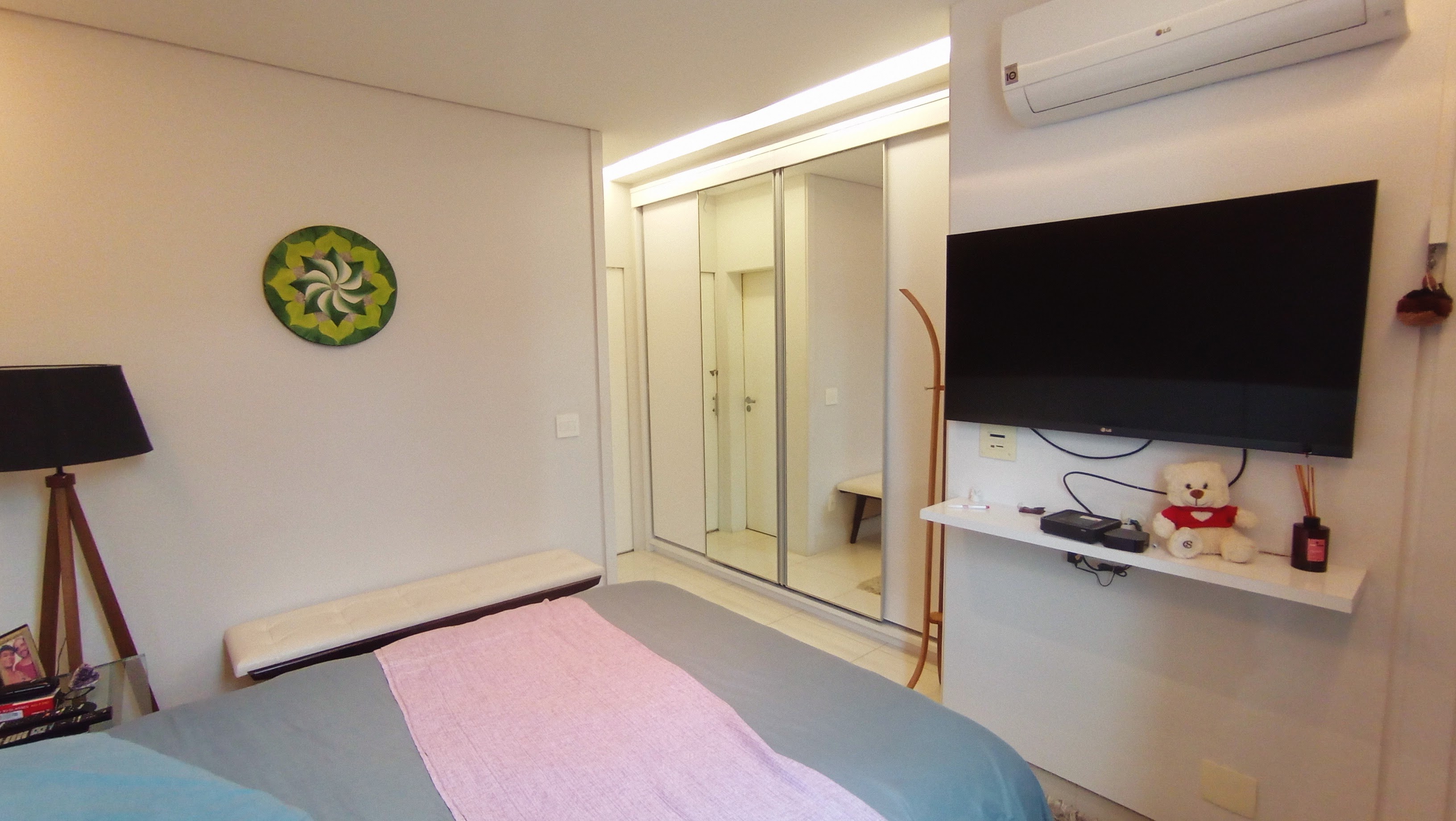 Apartamento à venda com 3 suítes no Condomínio Renaissance em Taubaté/SP.