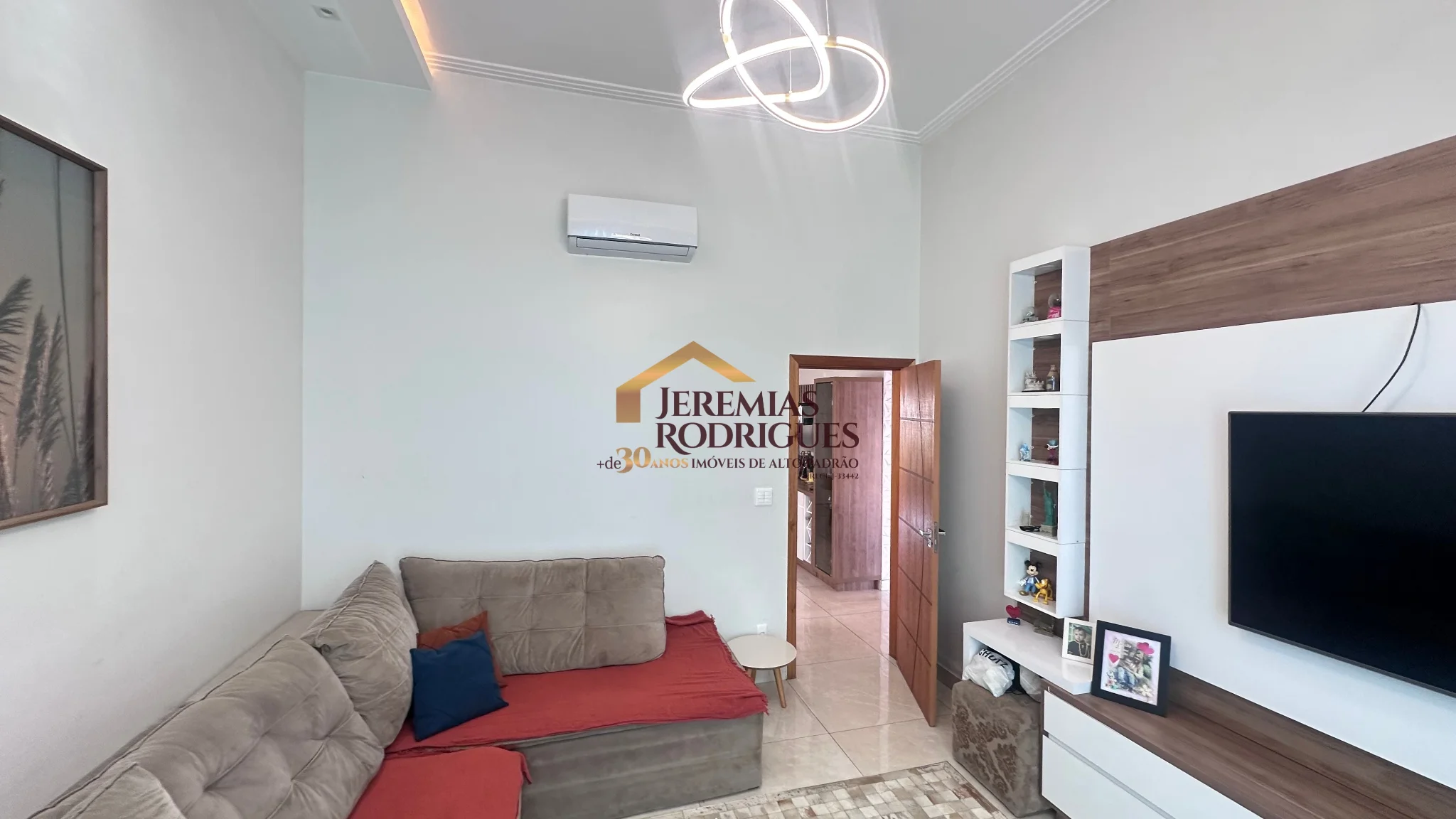 Casa à venda no Bairro Bom Sucesso em Pindamonhangaba/SP. — foto 2