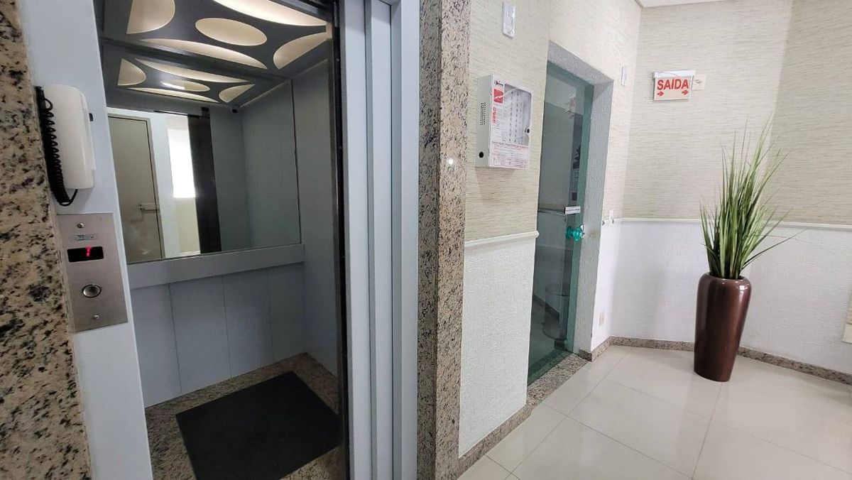 Apartamento Quadra Mar 2 Quartos Meia Praia Itapema SC