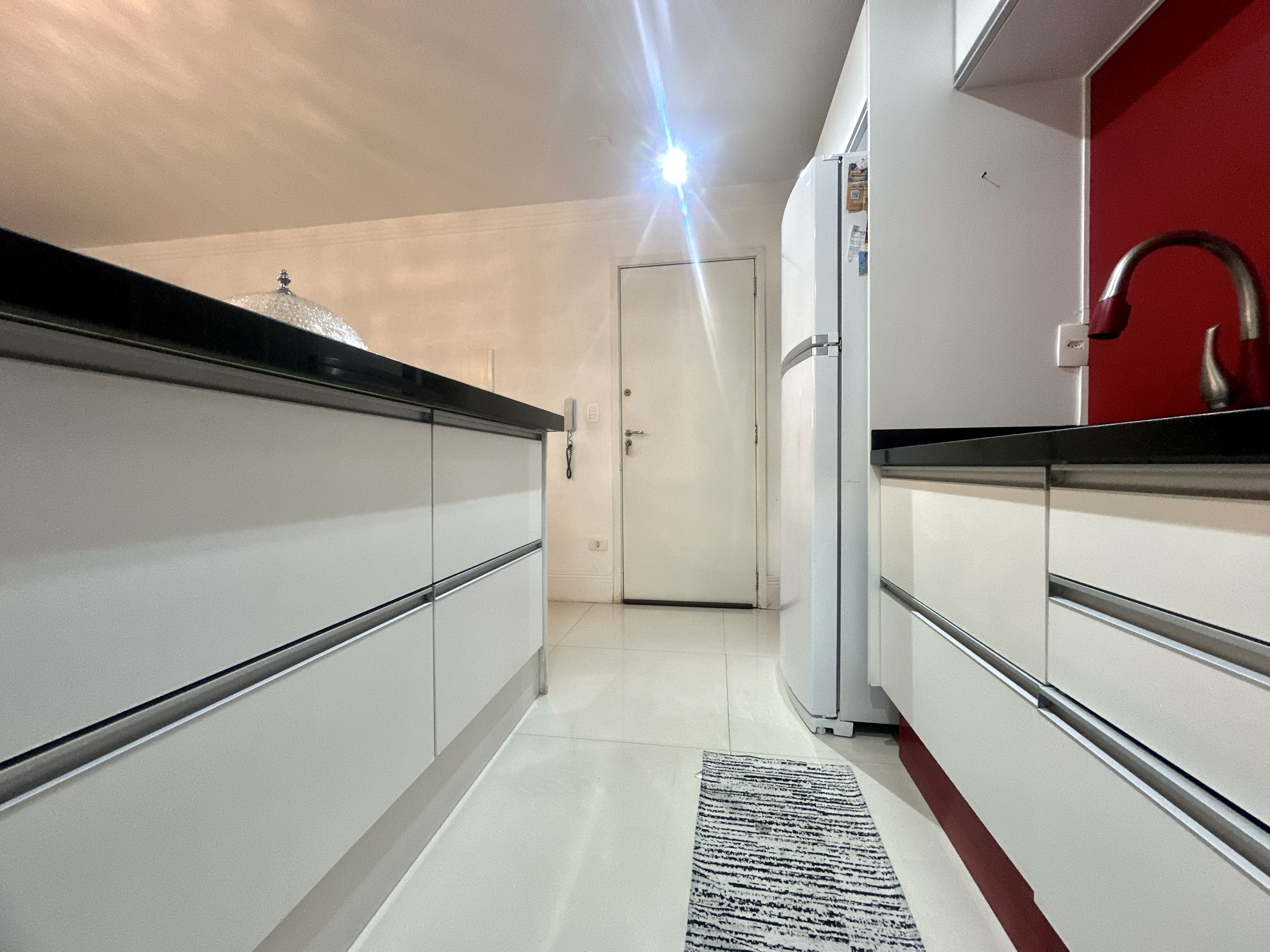 Apartamento à venda com 2 dormitórios, 82 m² no Condomínio Cyan Boulevard das Águas em Taubaté/SP.