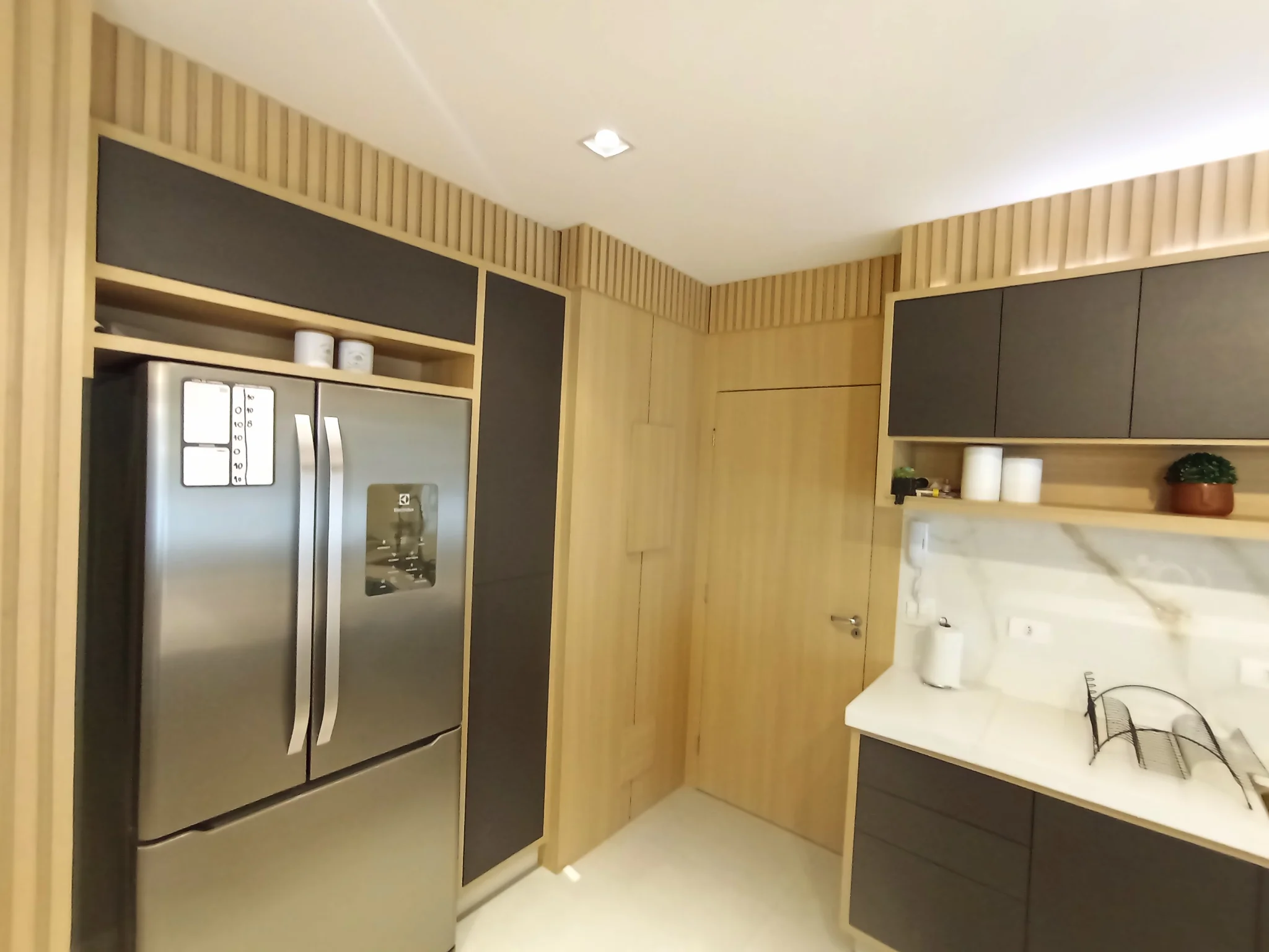 Apartamento à venda com 3 suítes, 155 m² no Condomínio Renaissance em Taubaté/SP.