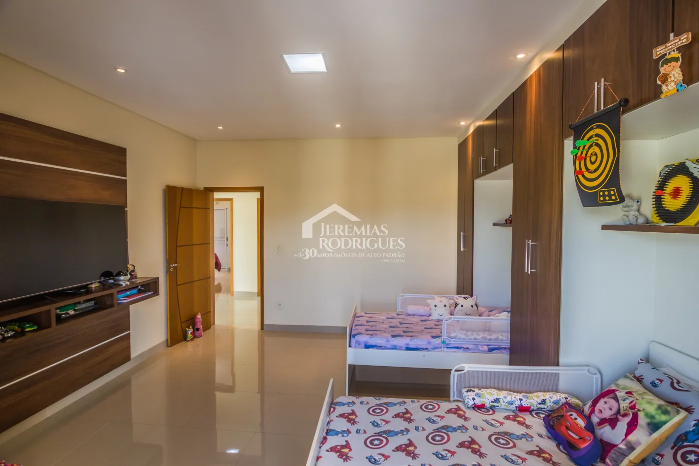 Casa com 4 dormitórios, 295 m² - Condomínio Reserva dos Lagos - Pindamonhangaba/SP