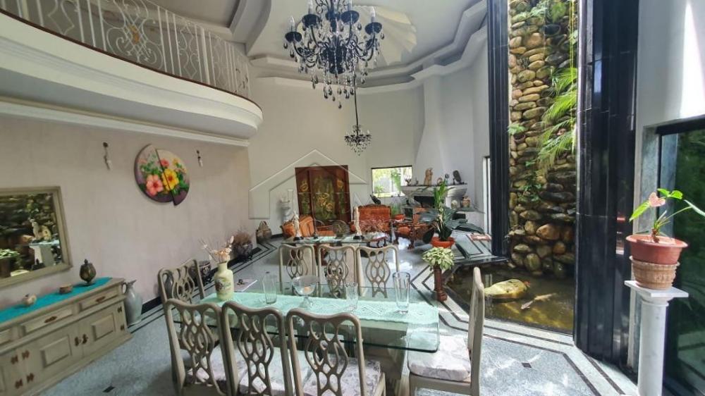 Casa à venda por R$ 3.000.000,00 - Pindamonhangaba/SP