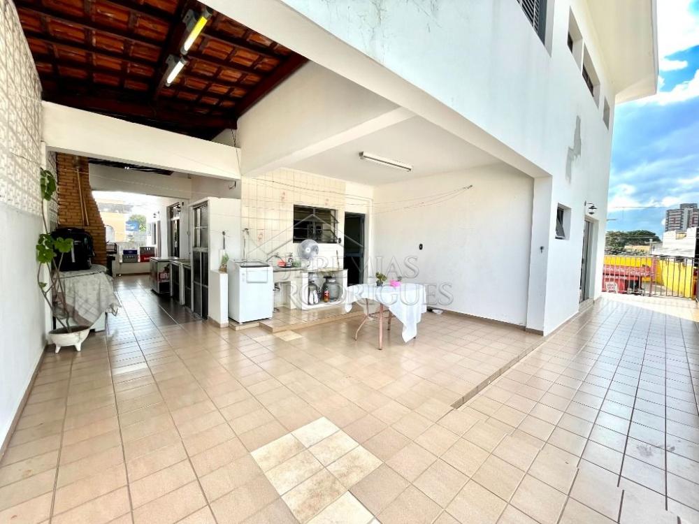 Casa para alugar por R$ 6.500,00 - Taubaté/SP