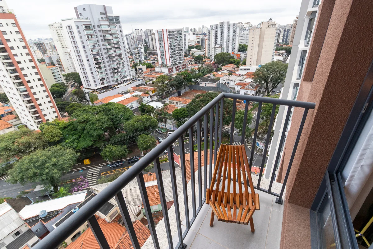 Apartamento em Mirandópolis próximo ao Metrô Praça da Árvore