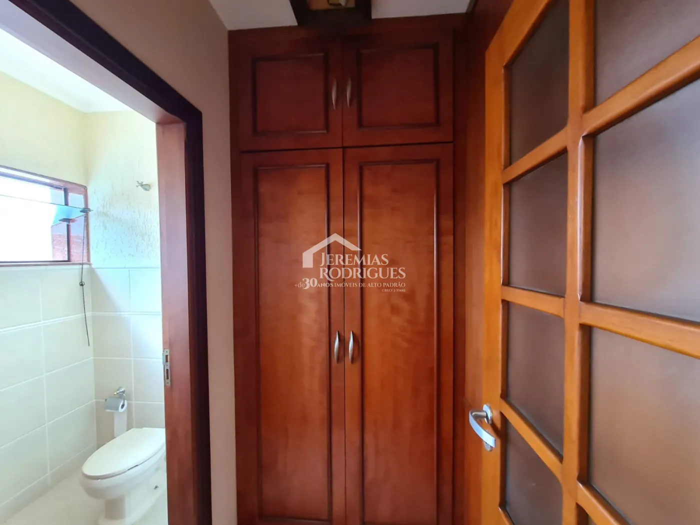 Casa com 3 dormitórios, 344 m² - Loteamento Village Tremembé - Tremembé/SP.