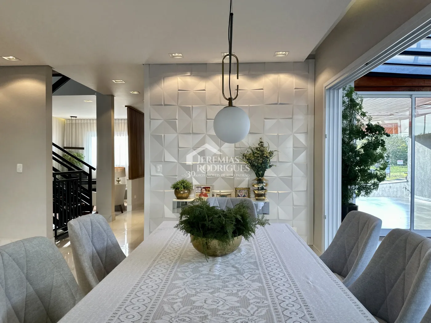 Casa com 3 suítes, 329 m² - Condomínio Ouro Ville - Taubaté/SP.