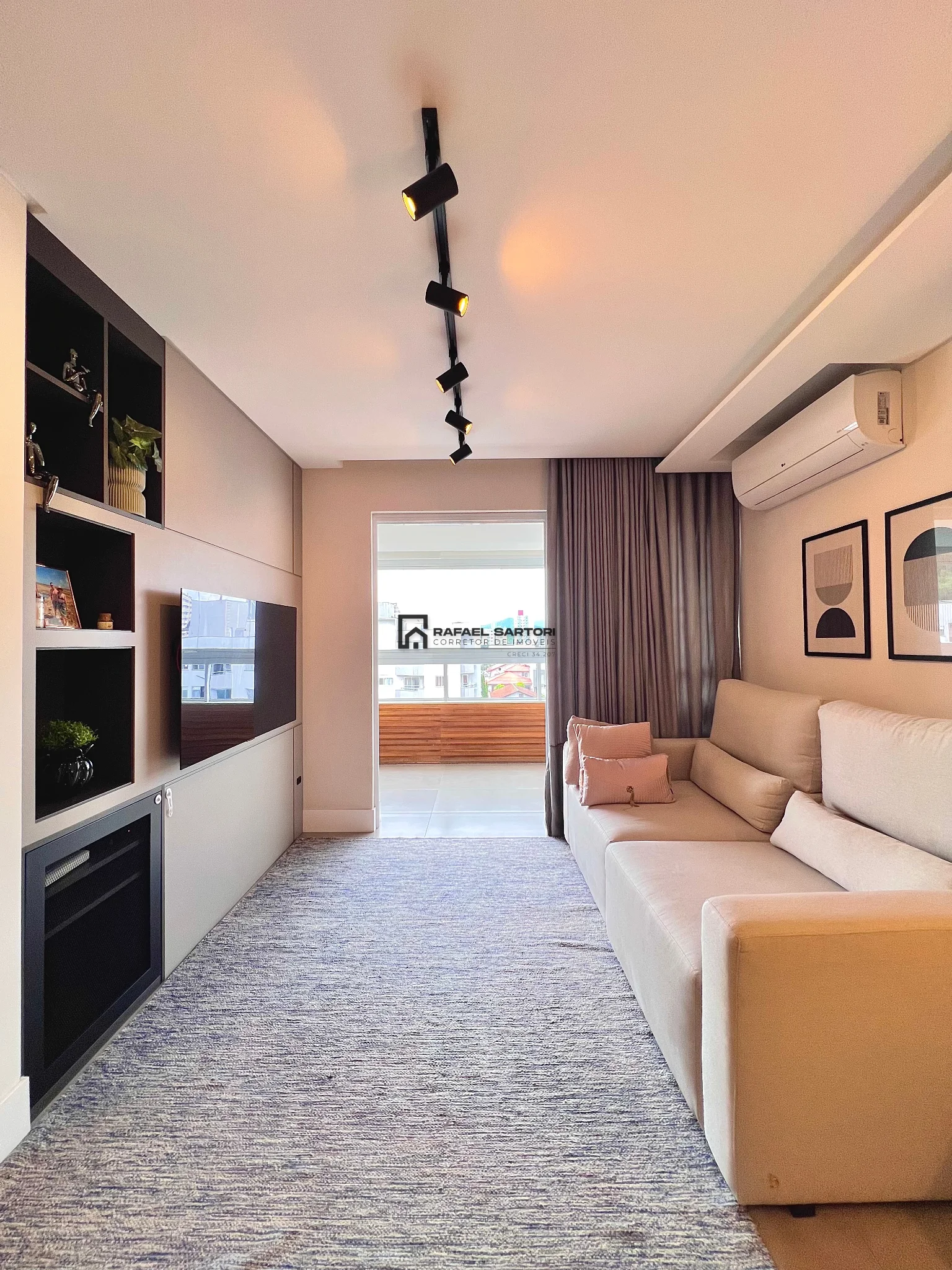 APARTAMENTO MOBILIADO NA VILA NOVA
