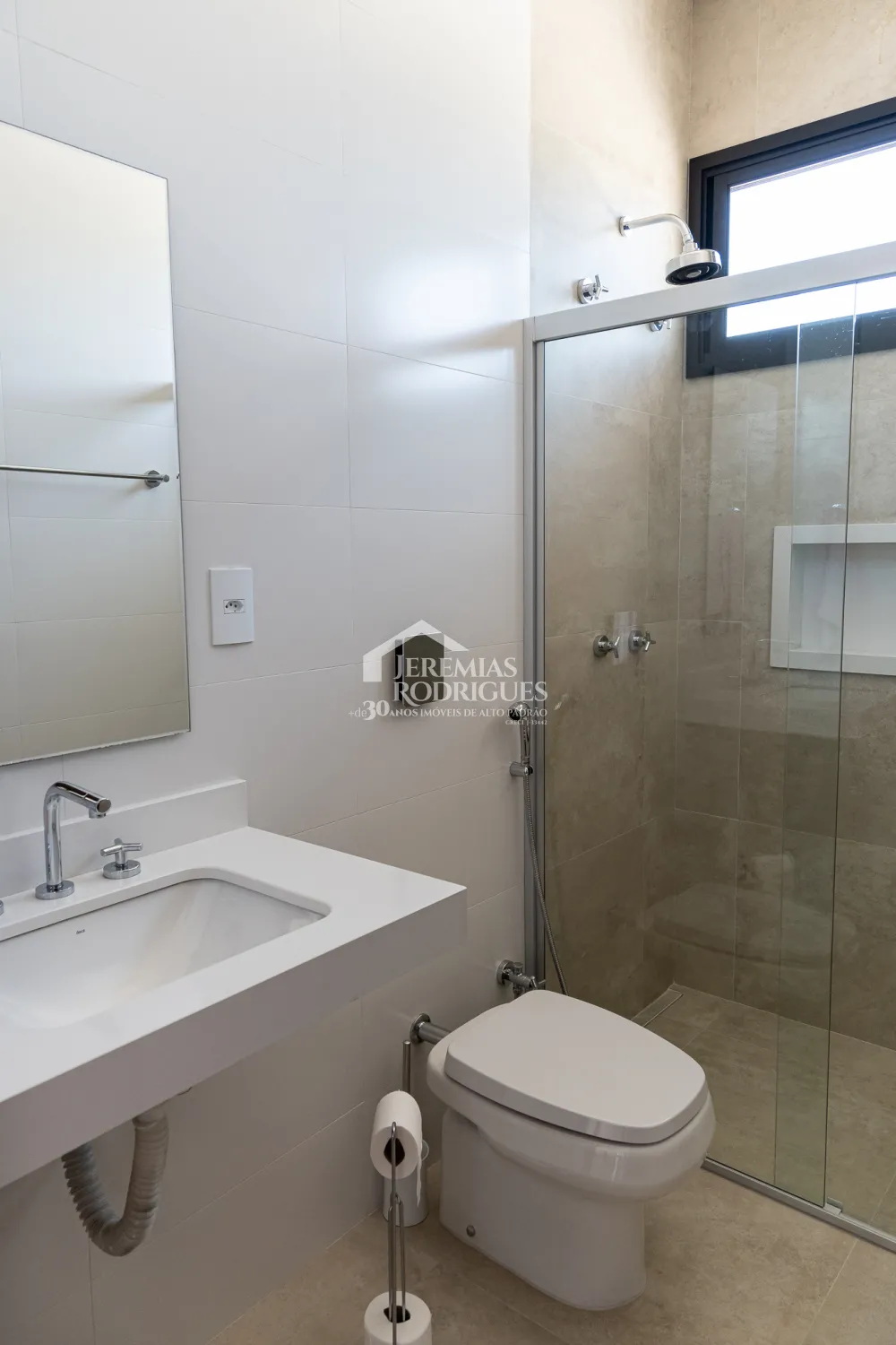 Casa com 4 suítes, 529,3 m² - Condomínio Colonial Village II - Pindamonhangaba/SP