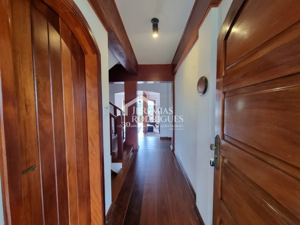 Casa com 6 dormitórios, 650 m² - Vila Inglesa - Campos do Jordão/SP