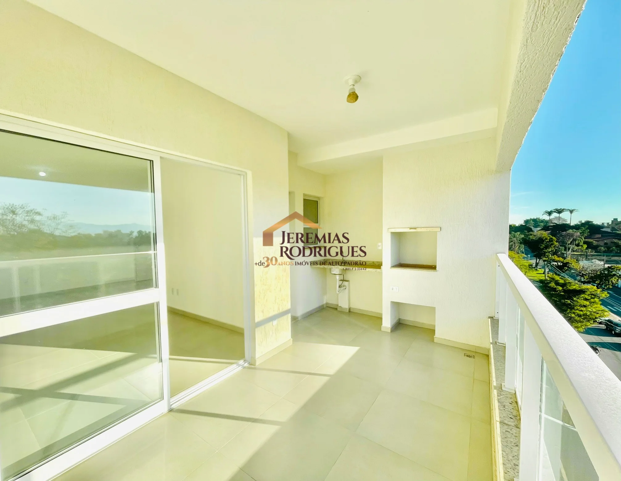 Apartamento para locação e venda no Edifício Residencial Prof. Romeu Haik em Taubaté/SP. — foto 1