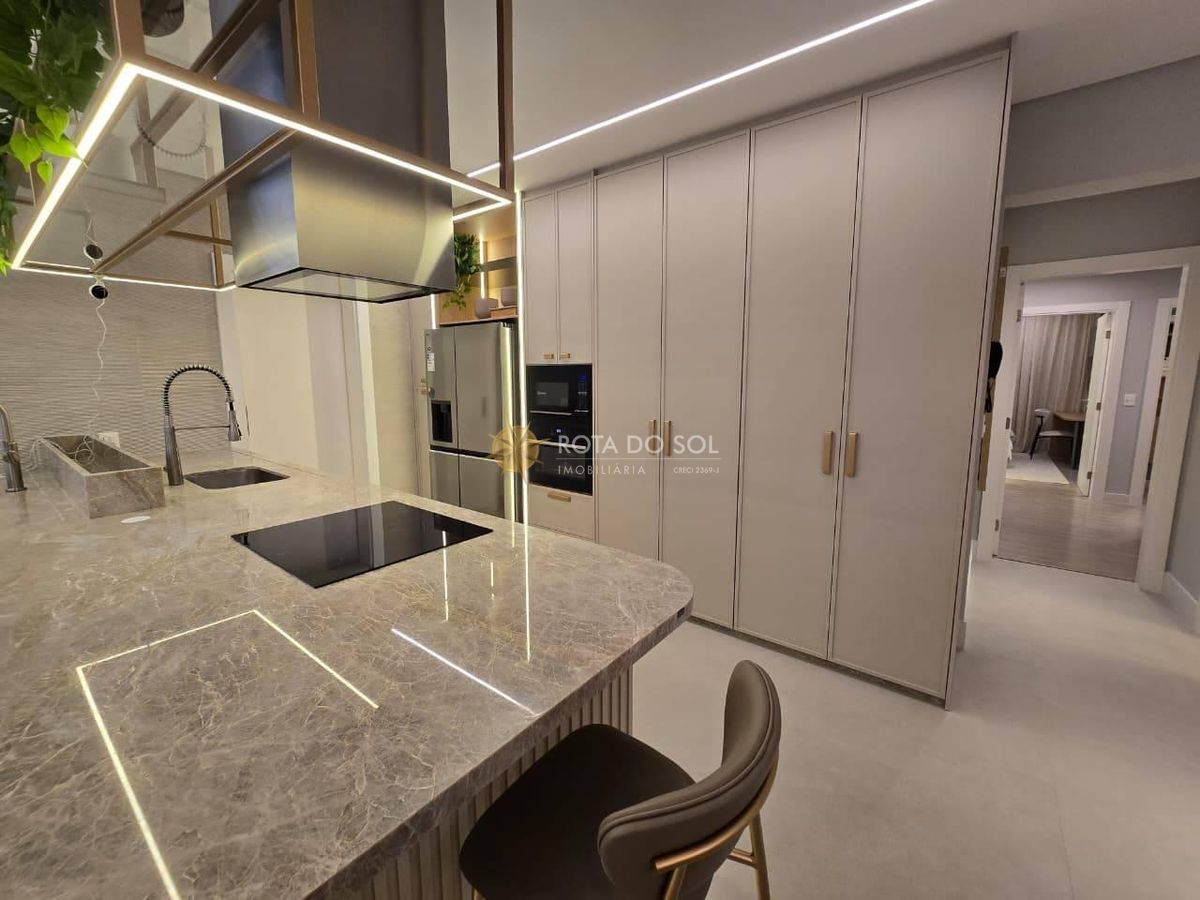 Impéria del Mare Apartamento com 4 Suítes e 3 Vagas na Meia Praia — foto 5