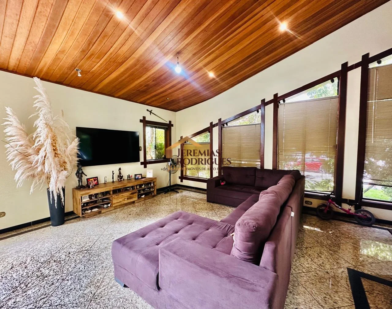 Casa à venda no Condomínio Taubaté Village em Taubaté/SP. - foto 1