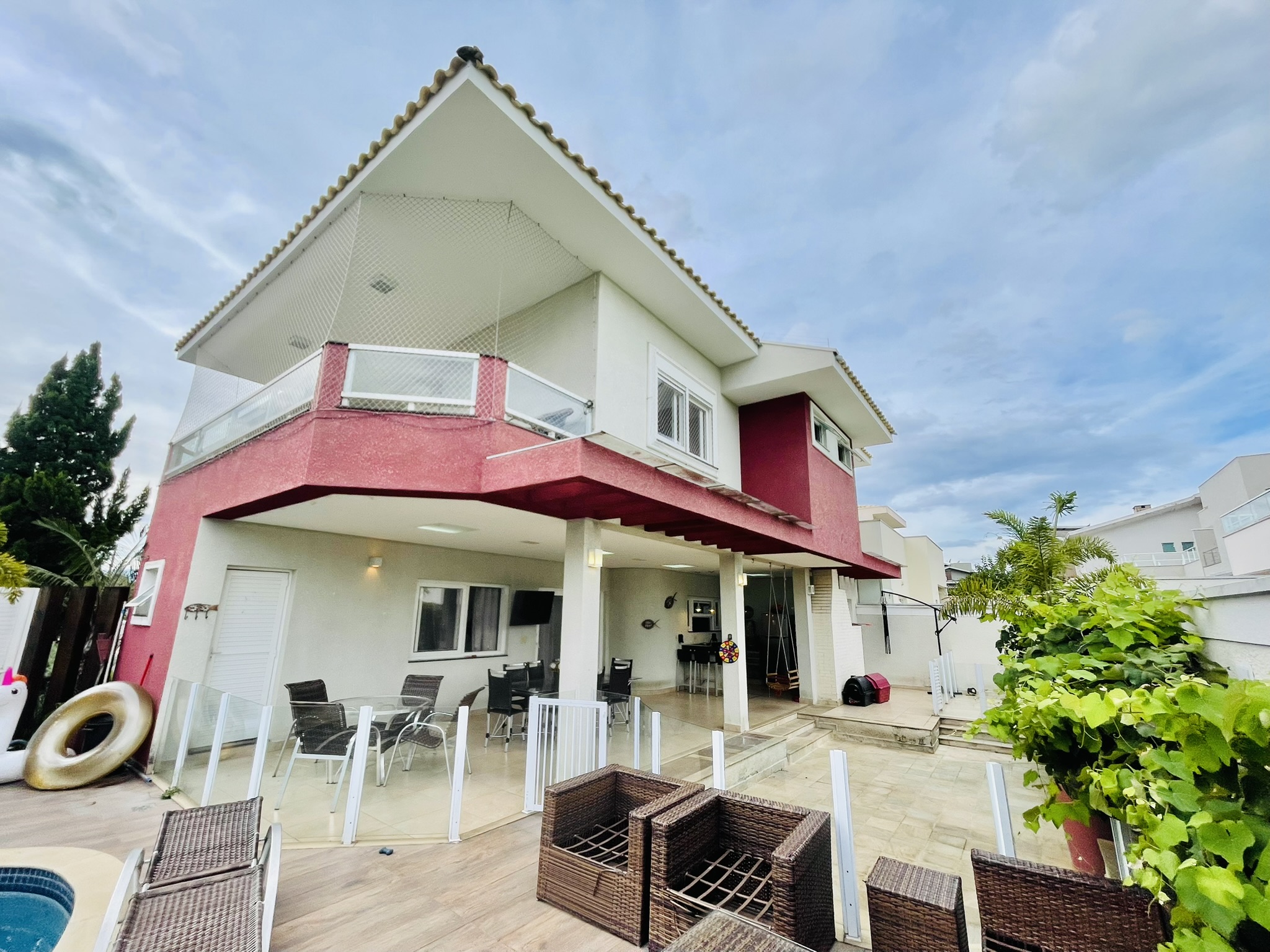 Casa para venda com 4 dormitórios no Condomínio Campos Do Conde I em Tremembé/SP