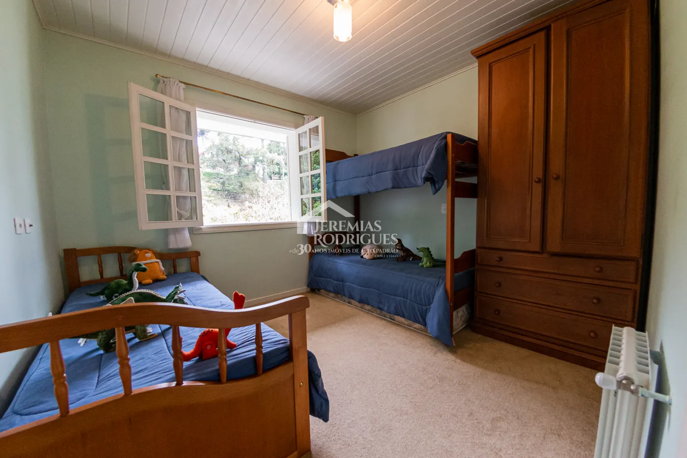 Casa com 7 dormitórios, 350 m² - Condomínio Aldeia Austríaca - Campos Jordão/SP