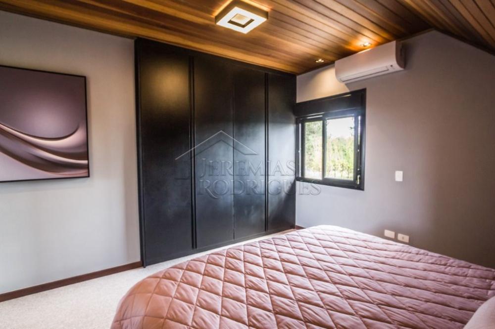 Casa à venda por R$ 7.200.000,00 - Campos do Jordão/SP