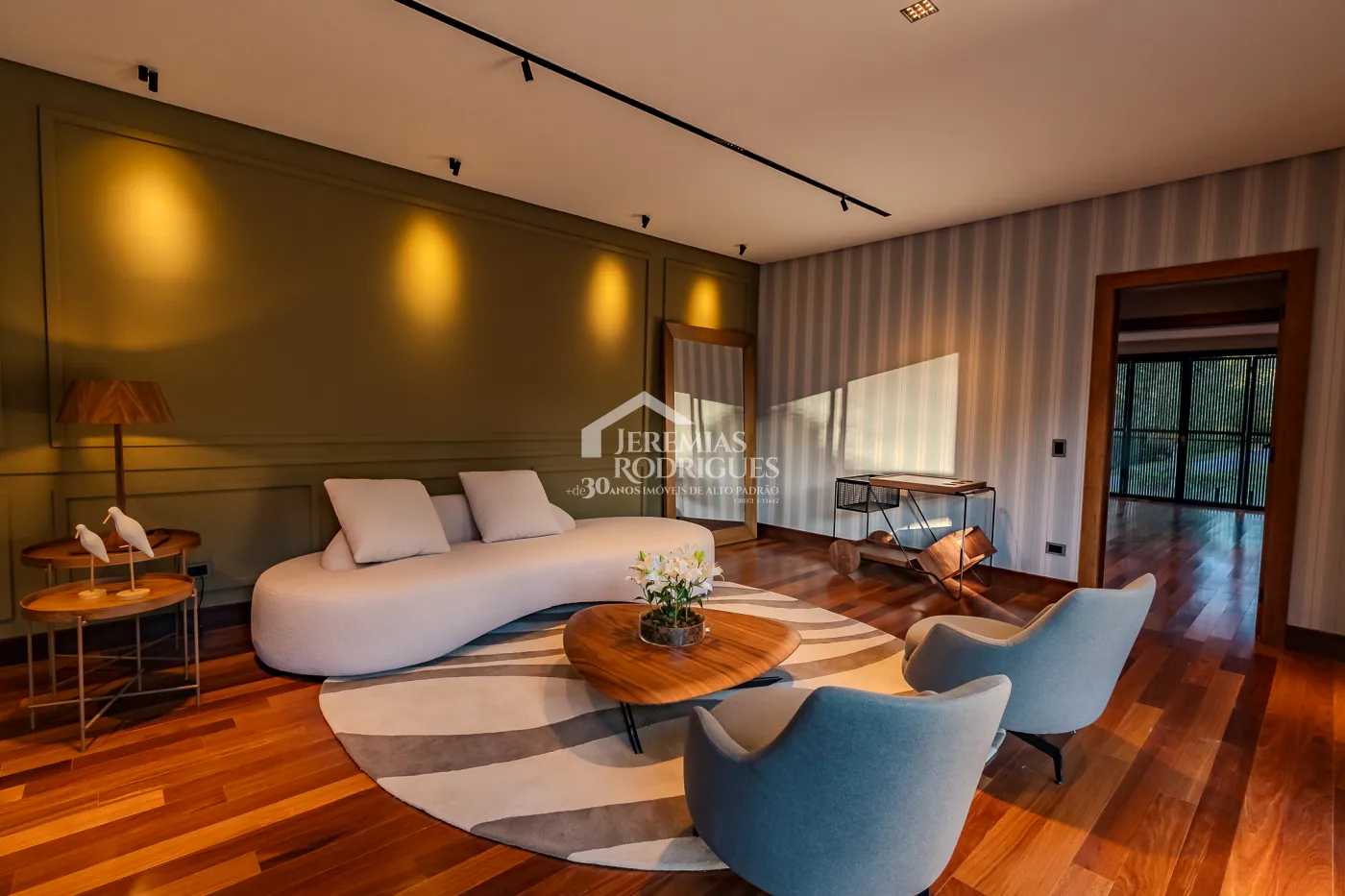 Casa de 2727 m² à venda por R$ 15.000.000,00 - Campos do Jordão/SP