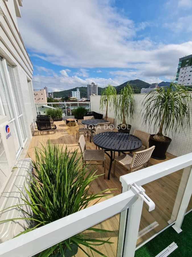 Le Premier Apartamento 3 Suítes no Centro de Itapema
