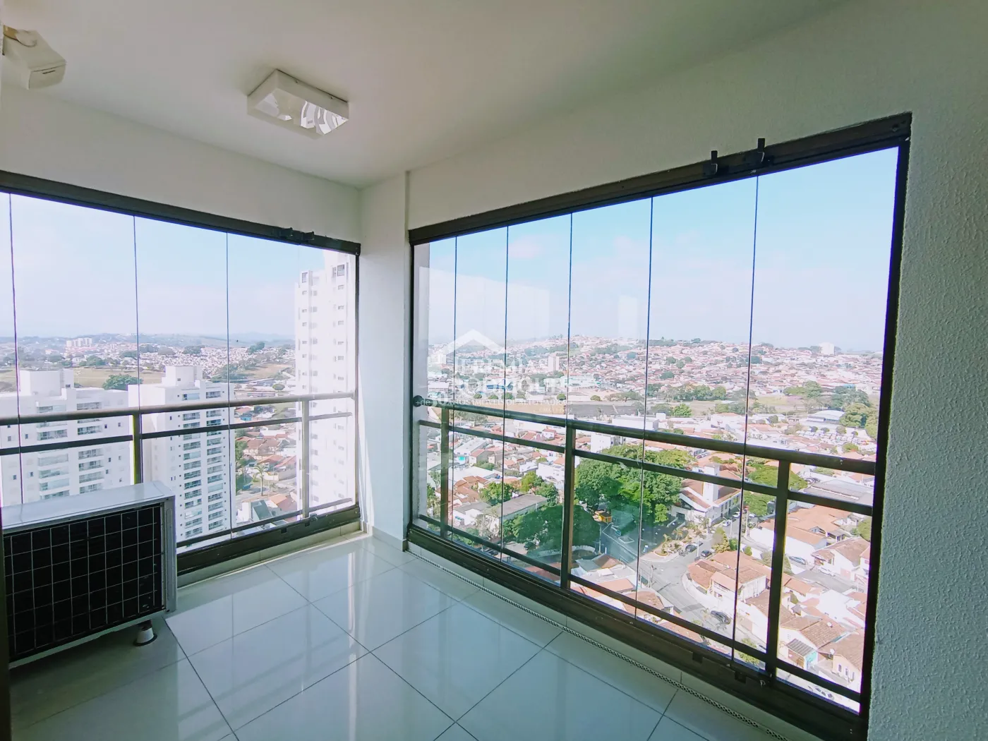 Apartamento com 2 dormitórios, 107 m² - Edifício Jabuticabeiras - Taubaté/SP.
