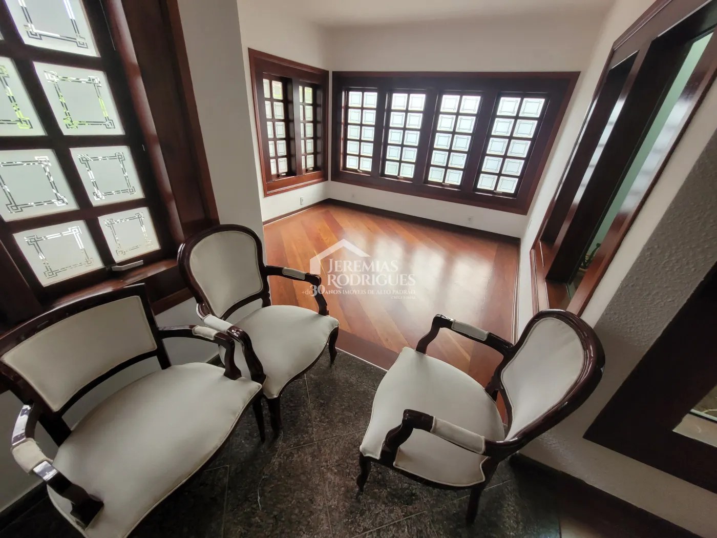 Casa com 4 dormitórios, 330 m² - Condomínio Village Paineiras- Pindamonhangaba/SP.