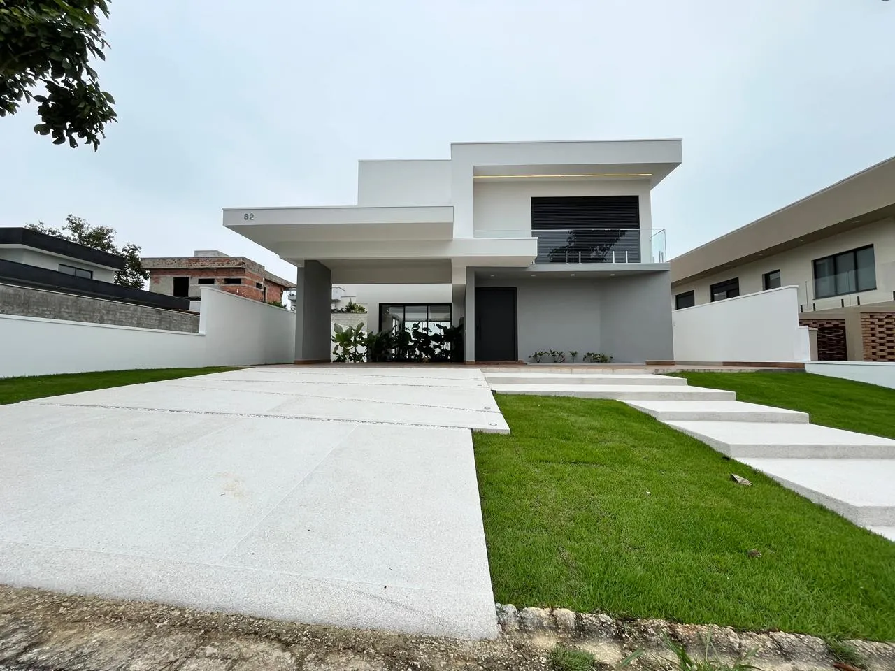 Sobrado à venda no Condomínio Reserva dos Lagos – Pindamonhangaba/SP