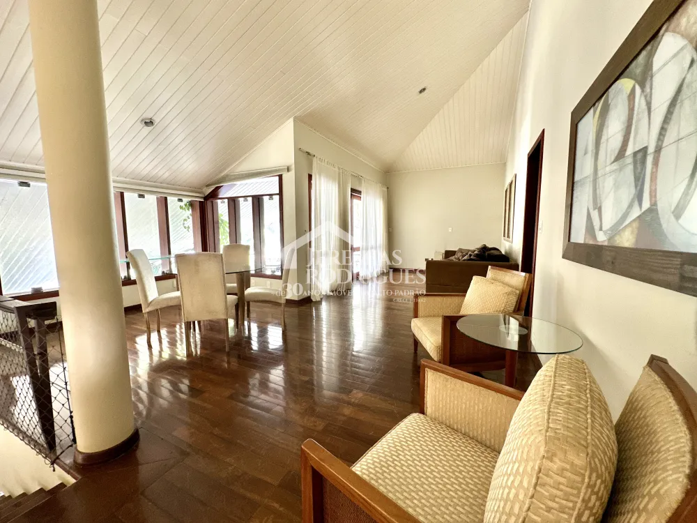 Casa com 4 quartos, 617 m² - Condomínio Taubaté Village - Taubaté/SP