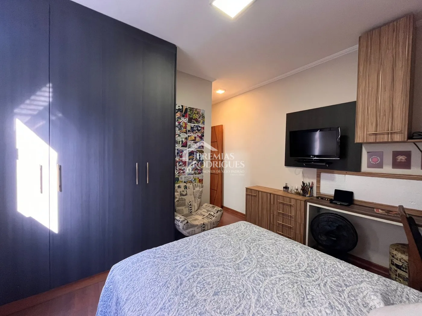 Casa para venda e locação com 2 suítes no Condomínio Verdes Vales em Taubaté/SP