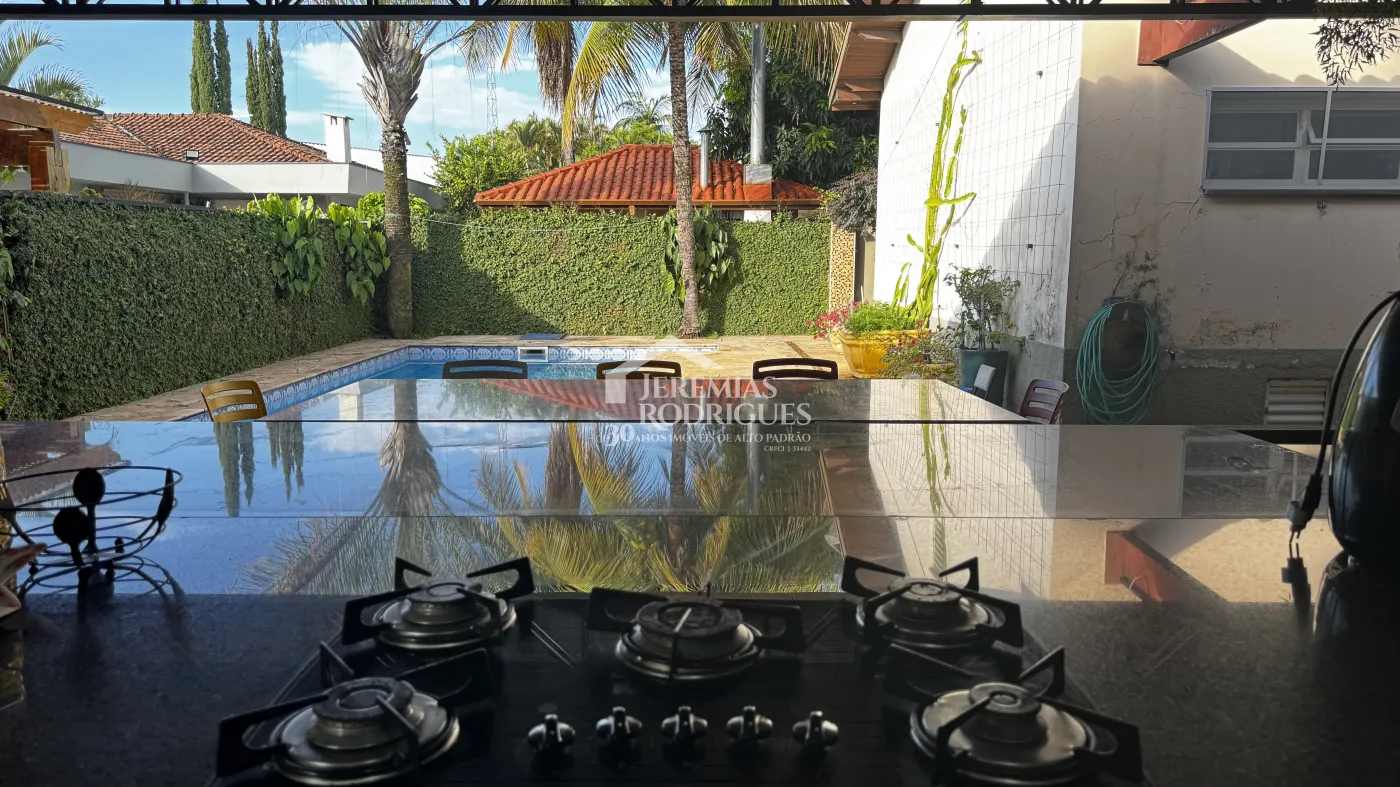 Casa à venda com 6 dormitórios no Condomínio Vale do Sol em Tremembé/SP